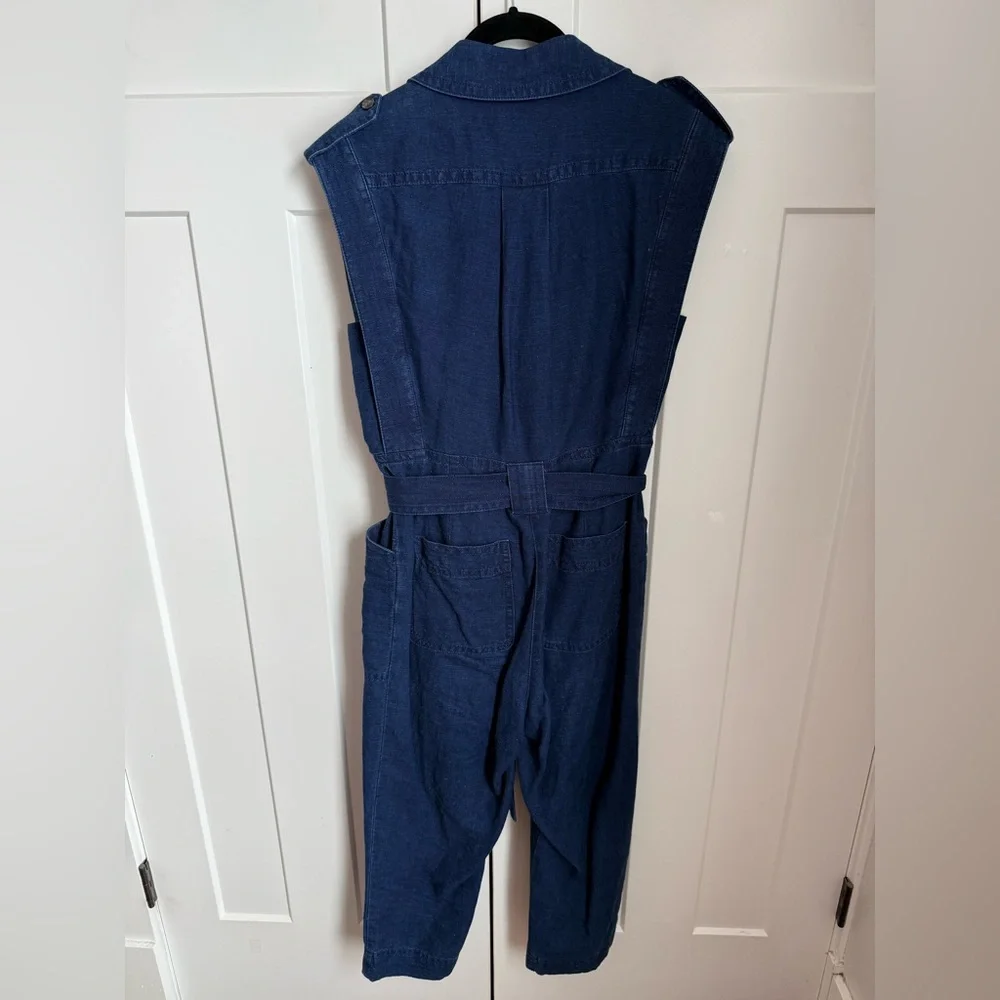 Banana Republic Indigo Utility Jumpsuit in a dark indigo blue denim XS, like new
